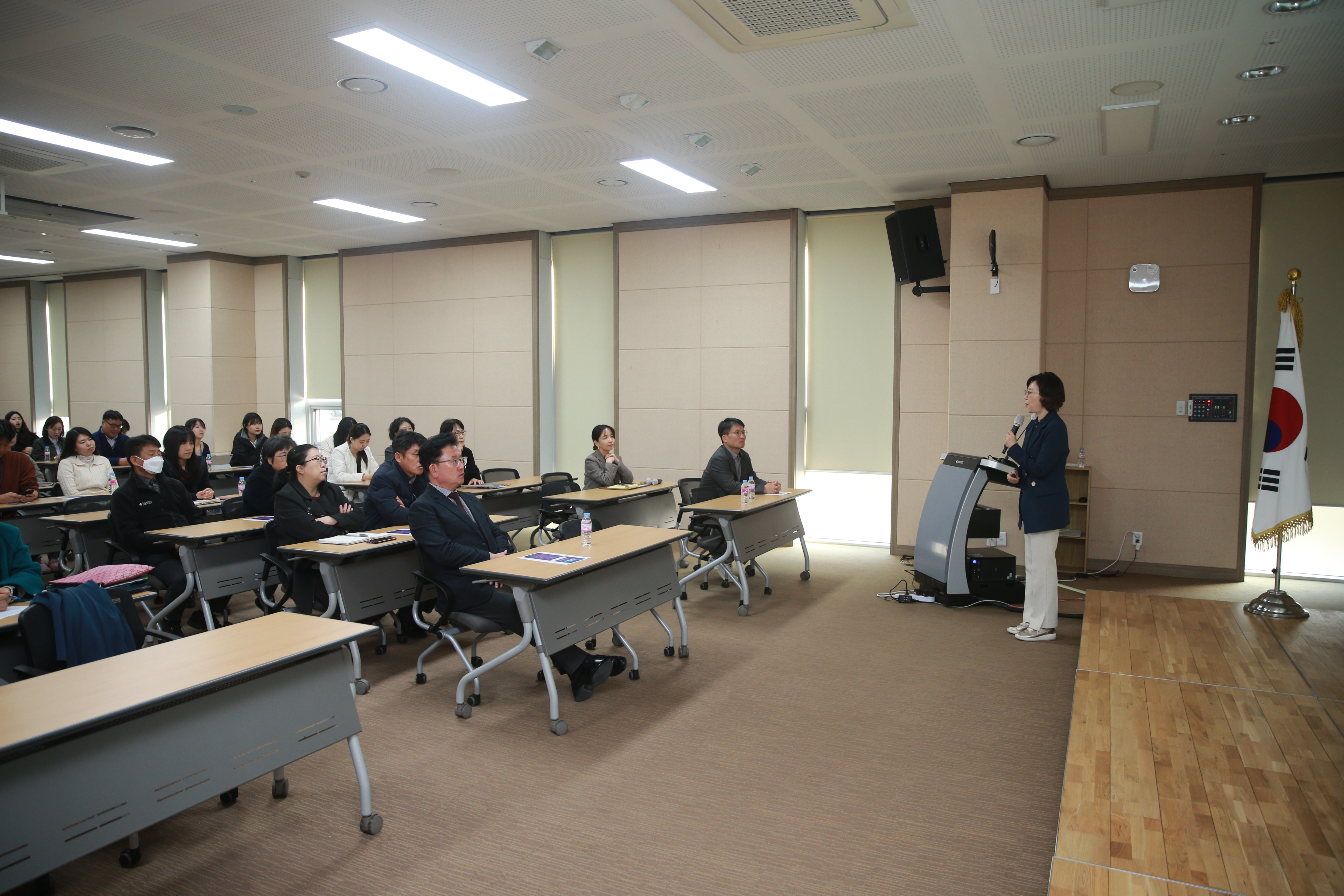 제5차 명사초청 특별강연 