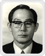 제4대 윤근환 소장 사진
